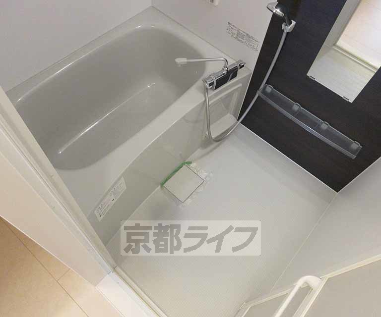 バス・シャワールーム　とっても綺麗です。