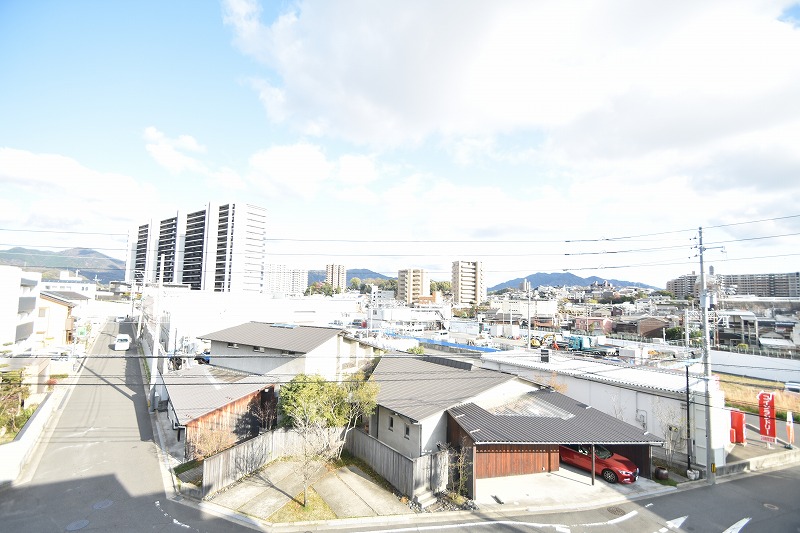 眺望　お問合せはシティホーム海田センター　082-821-2227