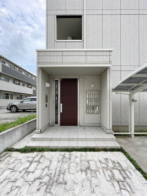 エントランス　出入口
