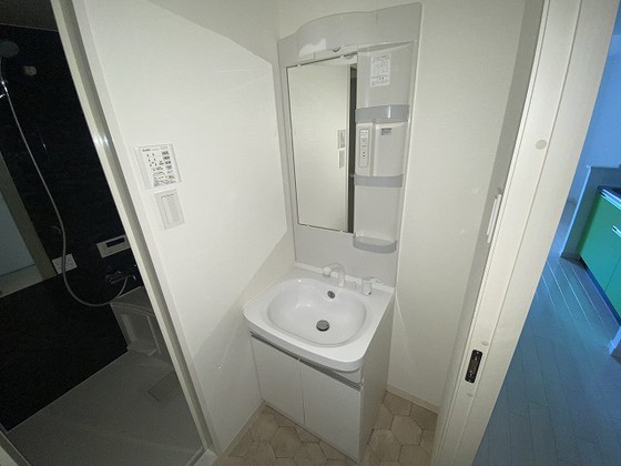 洗面設備　※別部屋の写真です