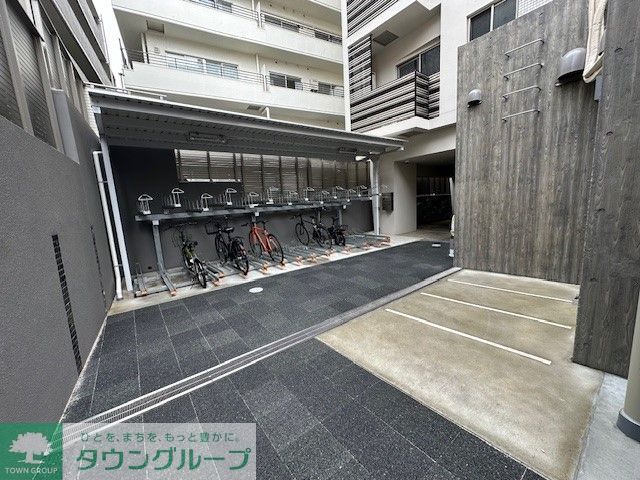 駐車場　※参考写真