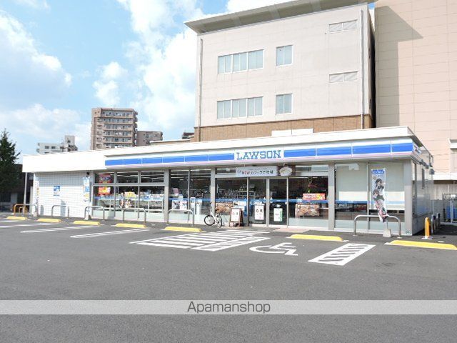 コンビニ　ローソン小倉江南町西店（コンビニ）まで182m