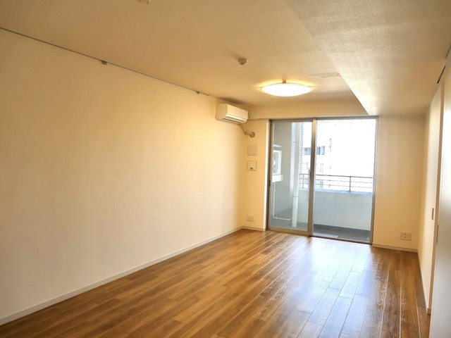 居室・リビング　※前回募集時の写真です