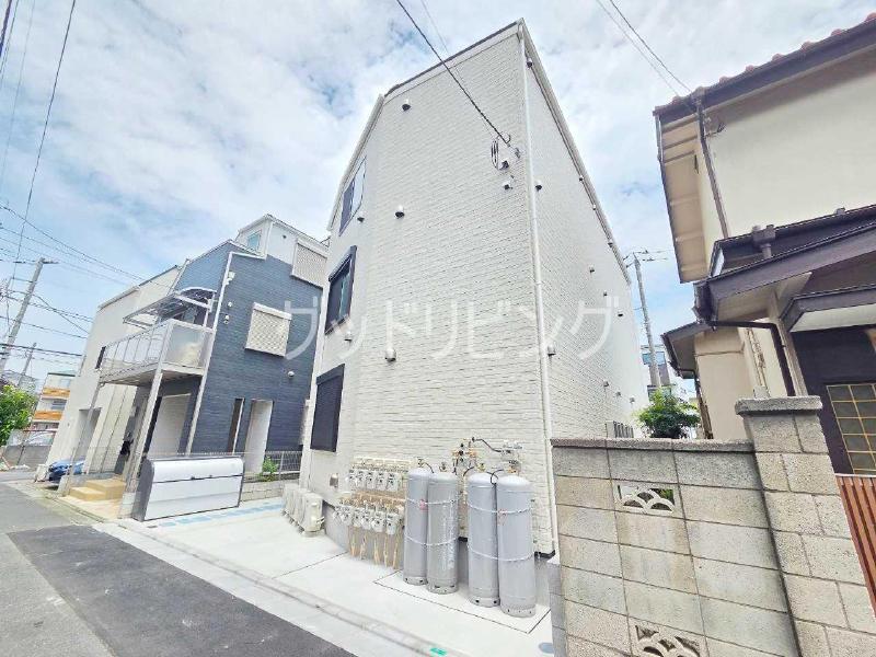 建物外観　2026/08/01