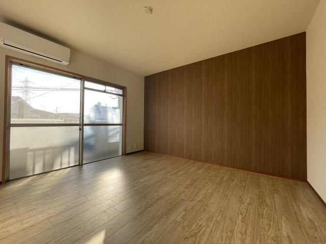 居室・リビング　使いやすい居間です