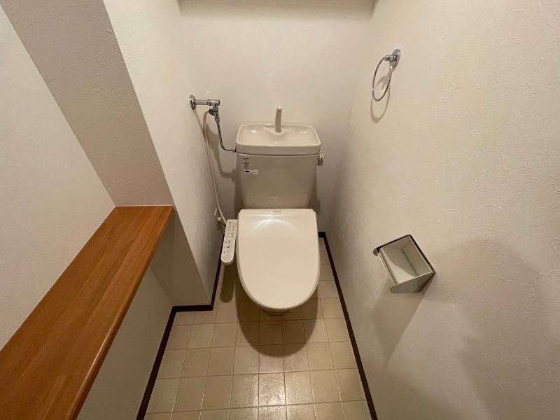 トイレ　清潔感があり安心して使用できるトイレになっておりました。