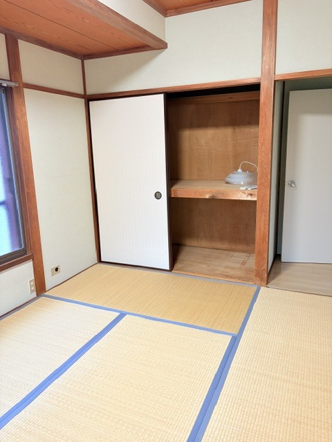 ＪＲ中央線 西荻窪駅 徒歩3分 2階建 築49年の内装写真