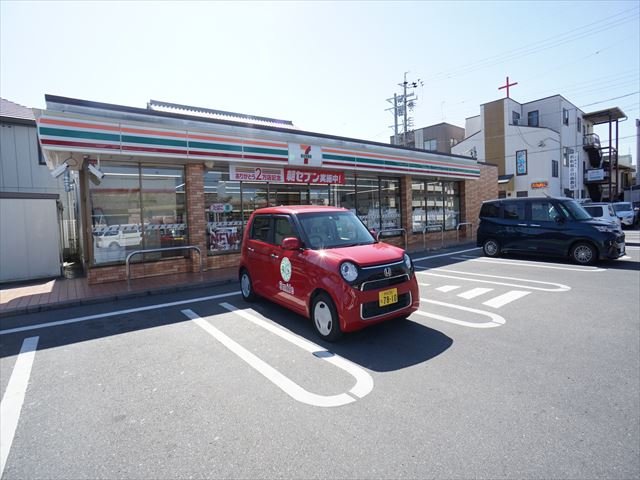 コンビニ　セブンイレブン　浜松和地山２丁目店（コンビニ）まで300m