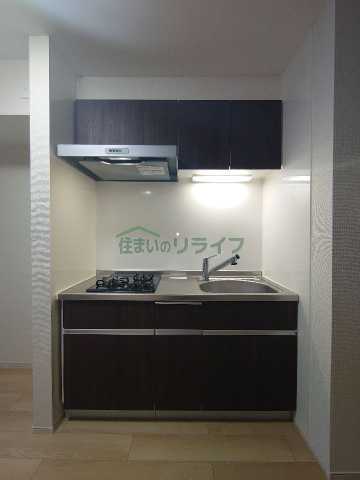キッチン　別部屋参考写真となります。