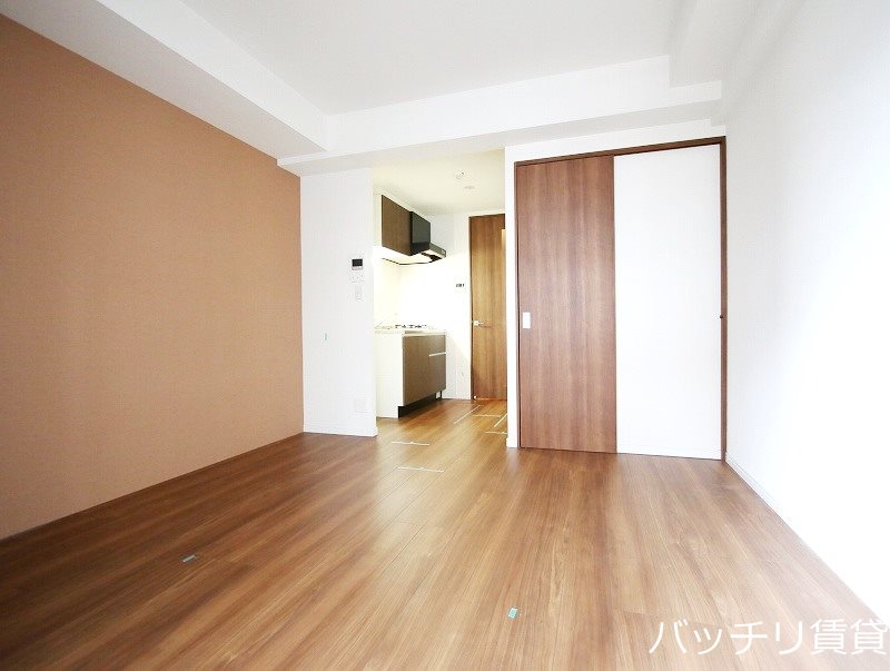 居室・リビング　※同マンション別部屋写真の為、現状優先。