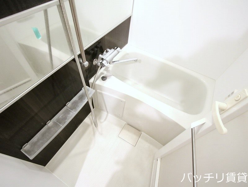 バス・シャワールーム　※同マンション別部屋写真の為、現状優先。