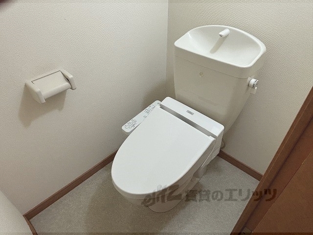 レオパレス43のトイレ写真