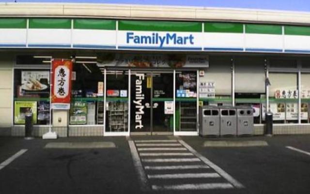 コンビニ　ファミリーマートMG溝口六丁目店（コンビニ）まで385m
