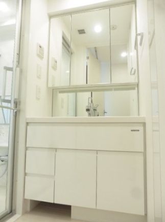 洗面設備　☆嬉しい独立洗面台☆