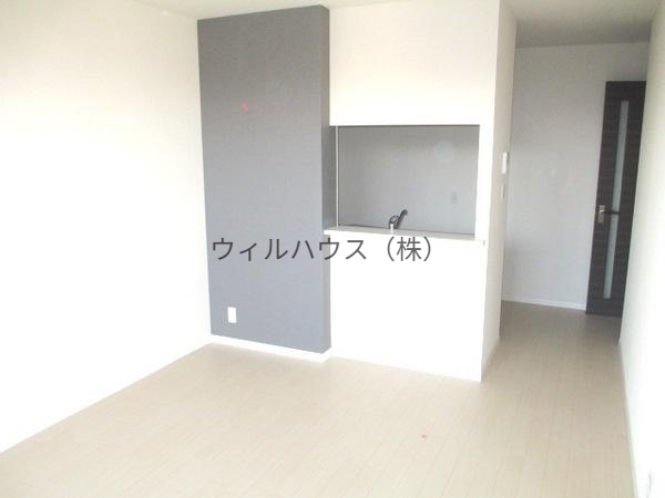 居室・リビング　カウンターキッチン！