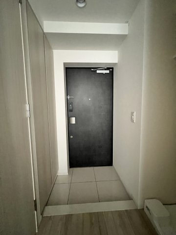 玄関　シンプルで使いやすい玄関です