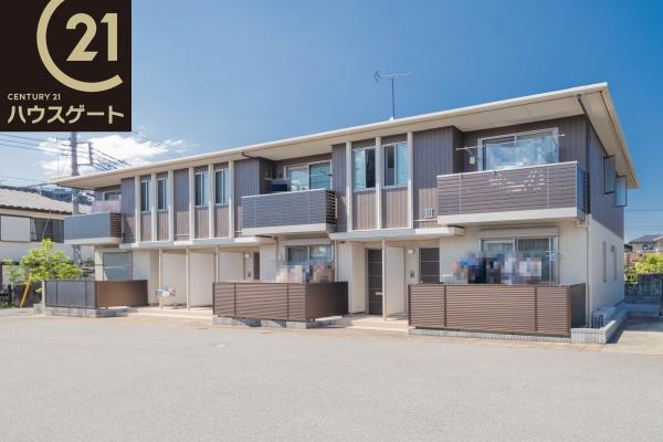 建物外観　木造２階建て　オシャレな外観！