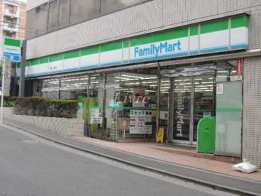 コンビニ　ファミリーマート東陽2丁目店（コンビニ）まで940m