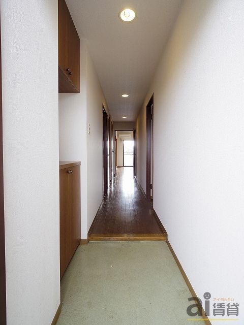 玄関　※同仕様写真です