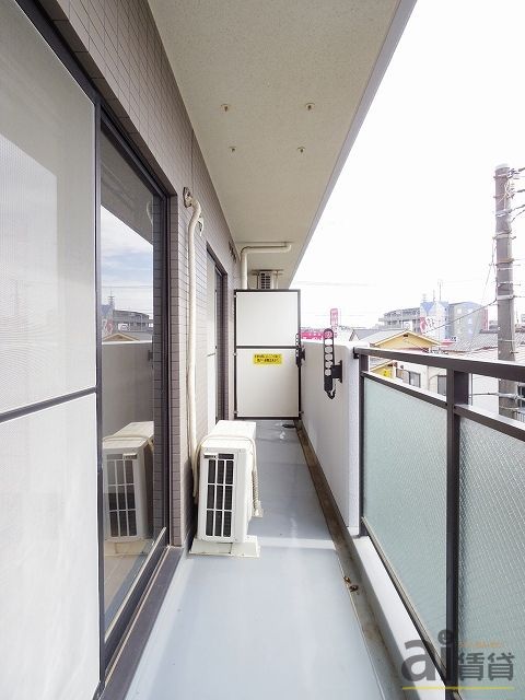 バルコニー　※同仕様写真です