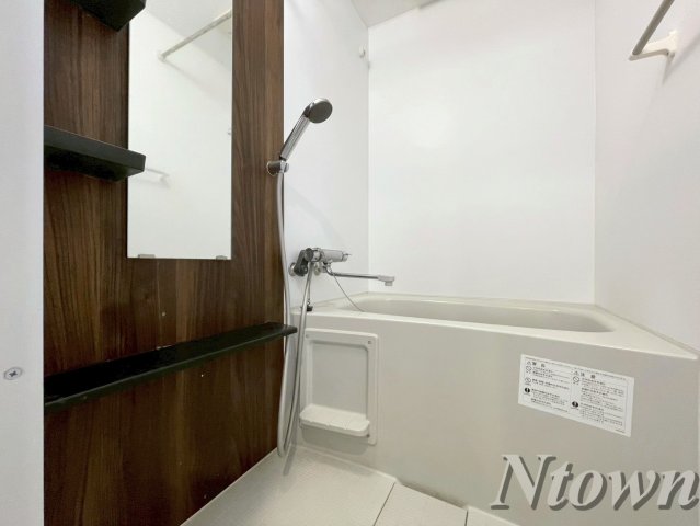 バス・シャワールーム　日々の疲れを癒すお風呂付です