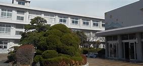 小学校　姫路市立飾磨小学校（小学校）まで500m