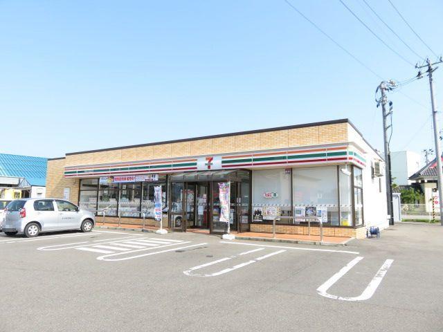 コンビニ　セブンイレブン秋田四ツ小屋店（コンビニ）まで750m