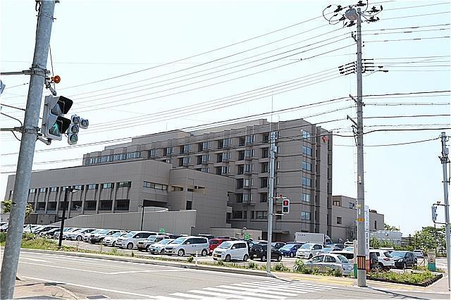 病院　秋田赤十字病院（病院）まで3900m