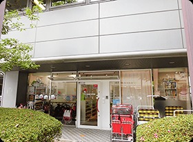 幼稚園・保育園　アスク南堀江保育園（幼稚園・保育園）まで133m