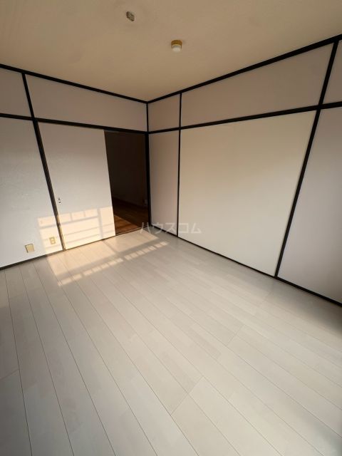 シャンボール関目の内装写真