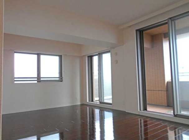 居室・リビング　広々としたお部屋です！