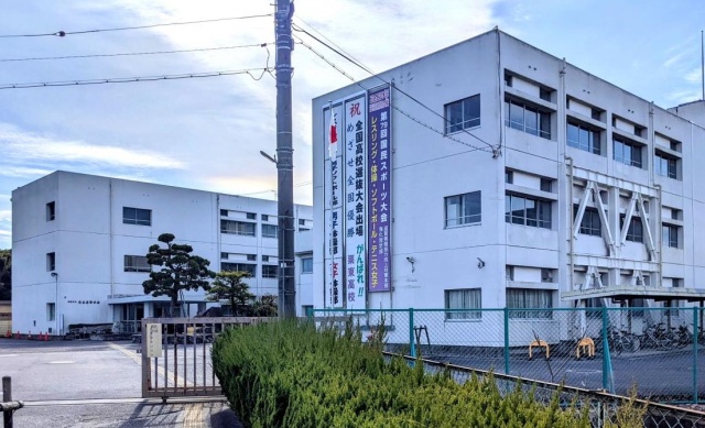 高校・高専　滋賀県立栗東高等学校（高校・高専）まで1741m