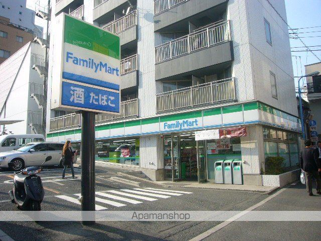コンビニ　ファミリーマート（コンビニ）まで224m