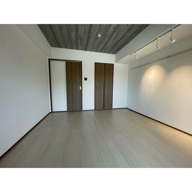 居室・リビング　２０６号室の写真です