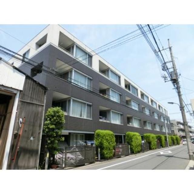 建物外観　外観は落ち着いています