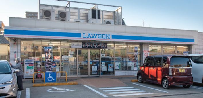 コンビニ　ローソン江東北砂二丁目店（コンビニ）まで304m