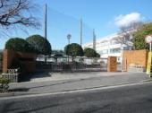 中学校　川崎市立金程中学校（中学校）まで730m