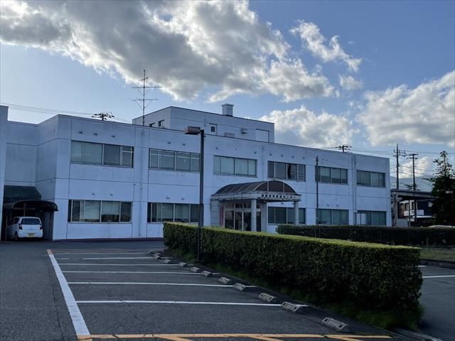 病院　御殿場市役所健康福祉部救急医療センター（病院）まで694m