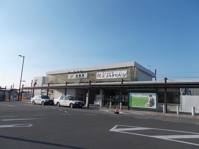 エントランス　菊川駅まで1400m