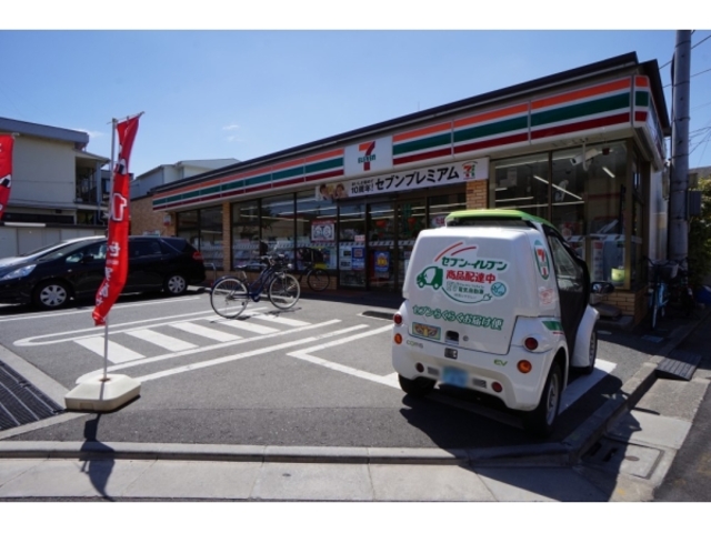コンビニ　セブンイレブン杉並桃井4丁目店（コンビニ）まで707m