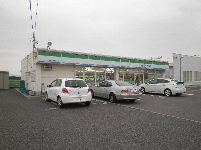 コンビニ　ファミリーマート 安城更生病院前店（コンビニ）まで602m