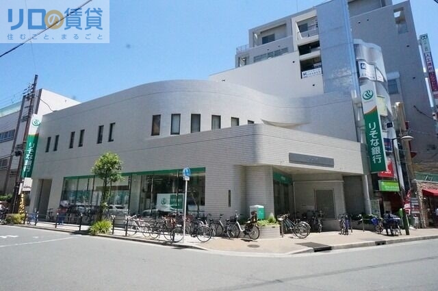 銀行　りそな銀行吹田支店上新庄出張所（銀行）まで214m
