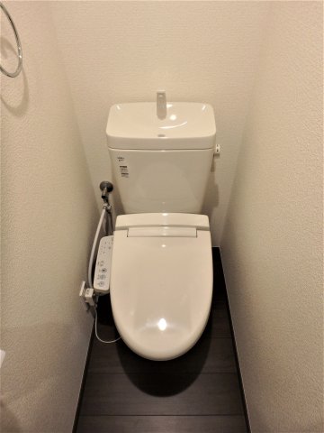 トイレ　同シリーズ使用