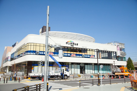 ドラックストア　マツモトキヨシ ポンテポルタ千住店（ドラッグストア）まで357m