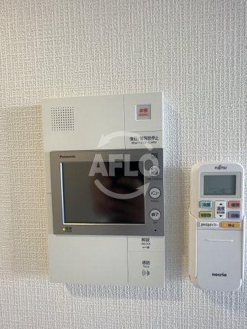 セキュリティ　Attirant西三国　モニター付きインターホン