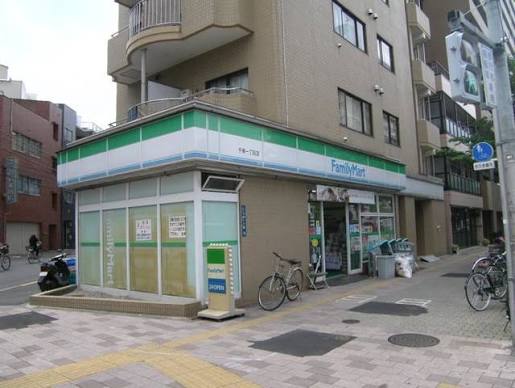 コンビニ　ファミリーマート千束一丁目店（コンビニ）まで218m