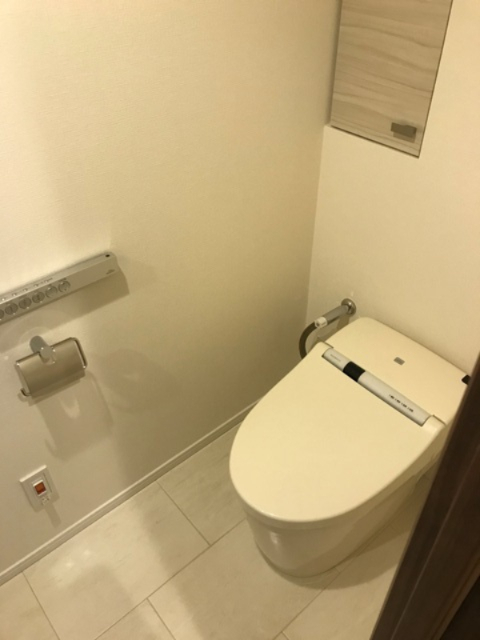 トイレ　別部屋参考写真