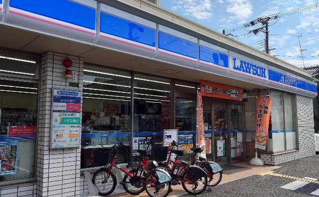 コンビニ　ローソン 巽中四丁目店（コンビニ）まで437m