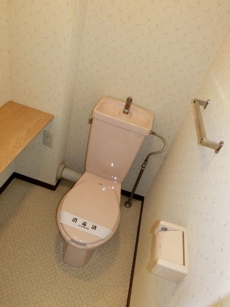 トイレ　バストイレ別