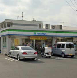 コンビニ　ファミリーマート 丸野町店（コンビニ）まで433m